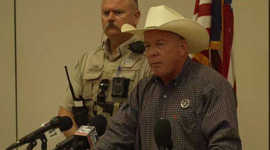 Sheriff suggests a review after reports indicate a warning of a severe flood situation