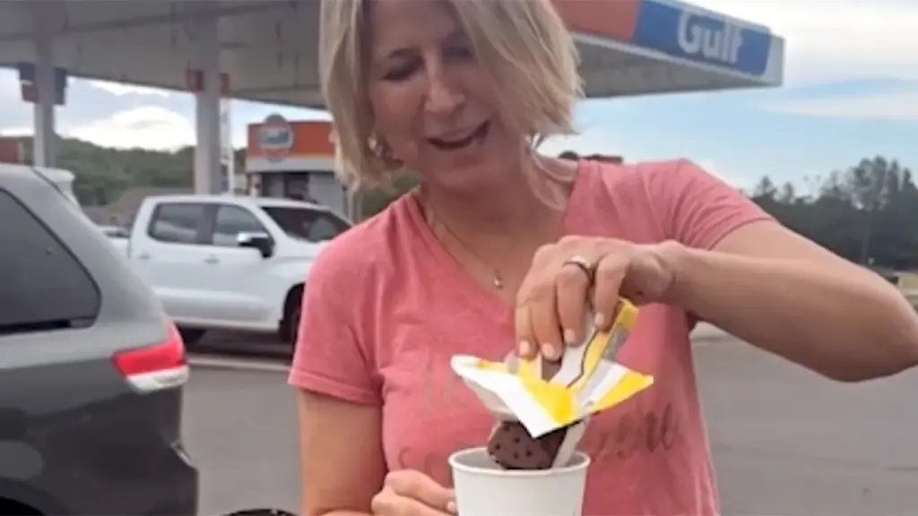 Simple gas station affogato becomes popular as an affordable road trip snack
