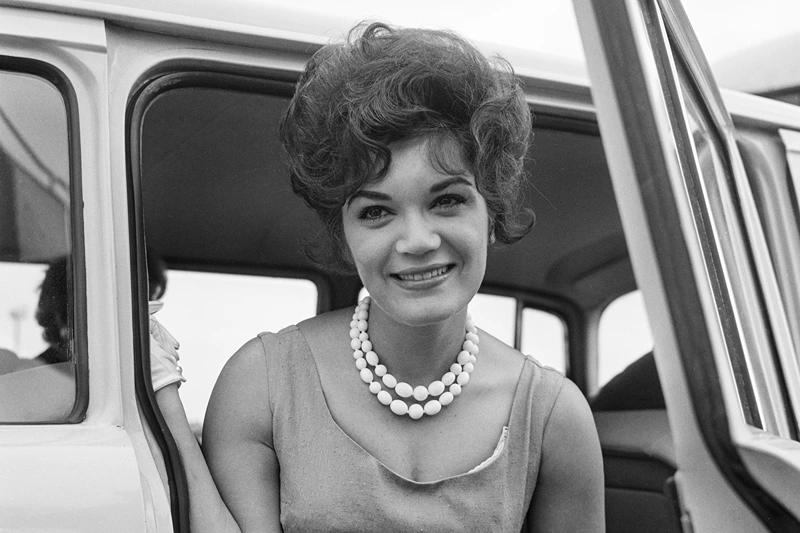 Singer Connie Francis has died at the age of 87