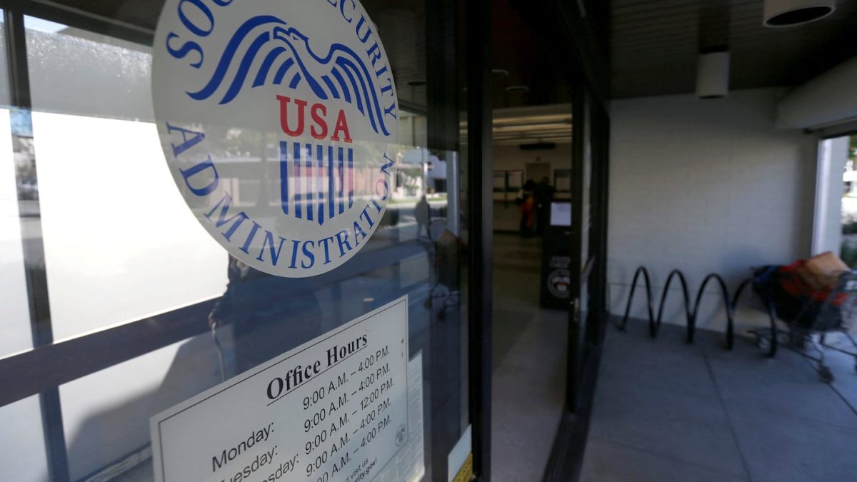 Social Security will issue average payments of $2,000 on Wednesday, July 16: learn who qualifies for a check.