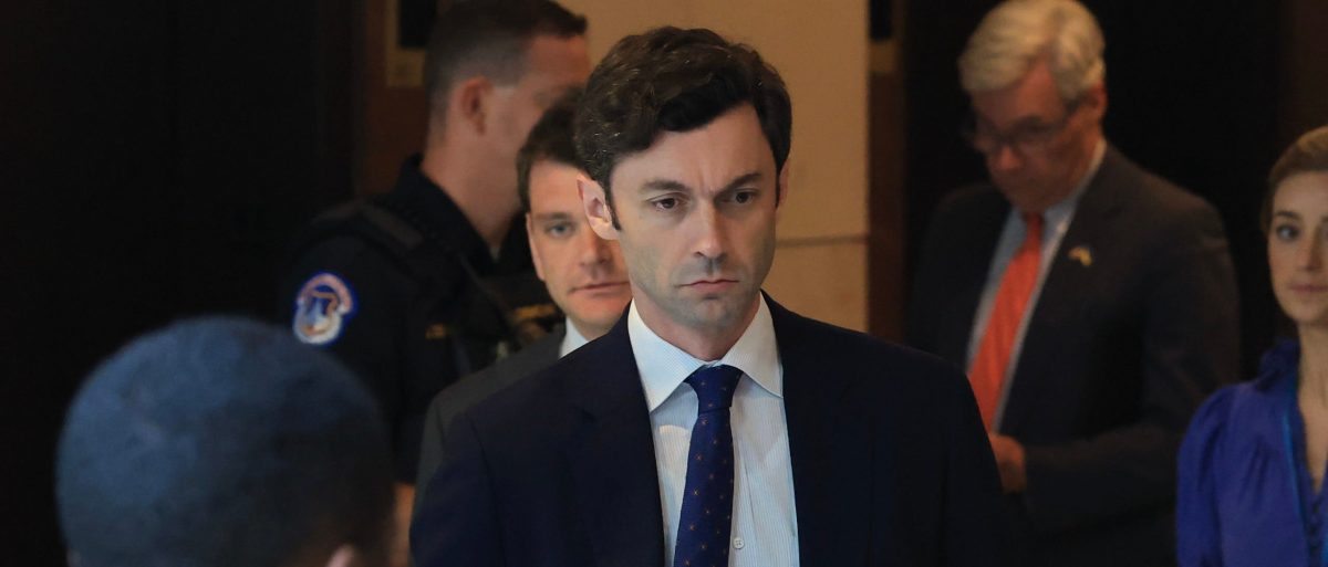 State Democrat's Fund Grows as Republicans Attempt to Overcome Trump