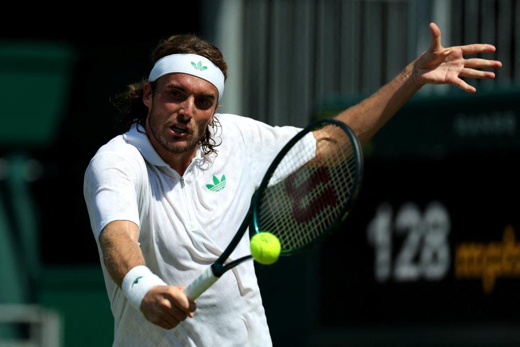 Stefanos Tsitsipas against Christopher O'Connell: betting odds, forecasts, selections