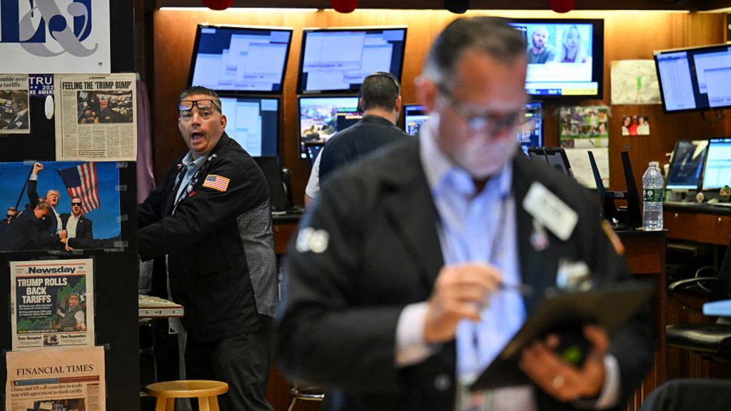 Stock futures show minimal movement after the S&P 500 reaches a new record high: Live updates