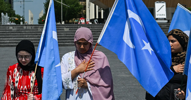 The Chinese Empire Needs to be Taken Apart