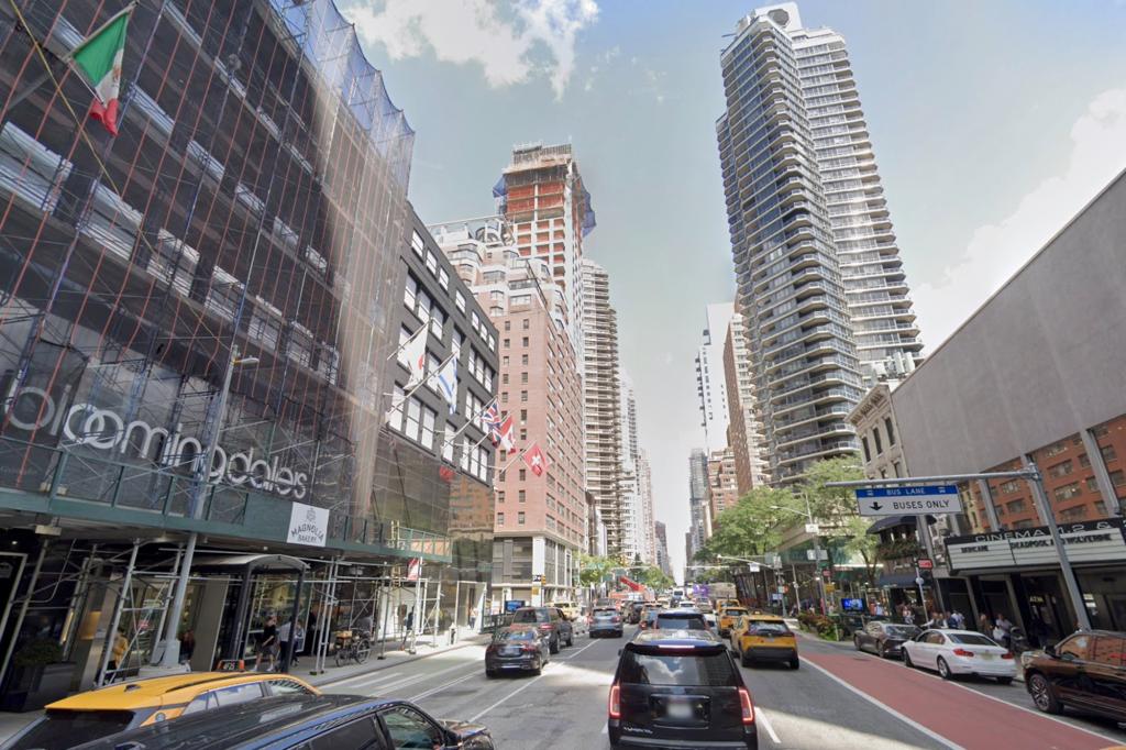 Third Avenue shopping area experiencing growth