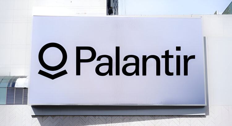 Top Investor Calls Palantir Stock an Obvious Choice