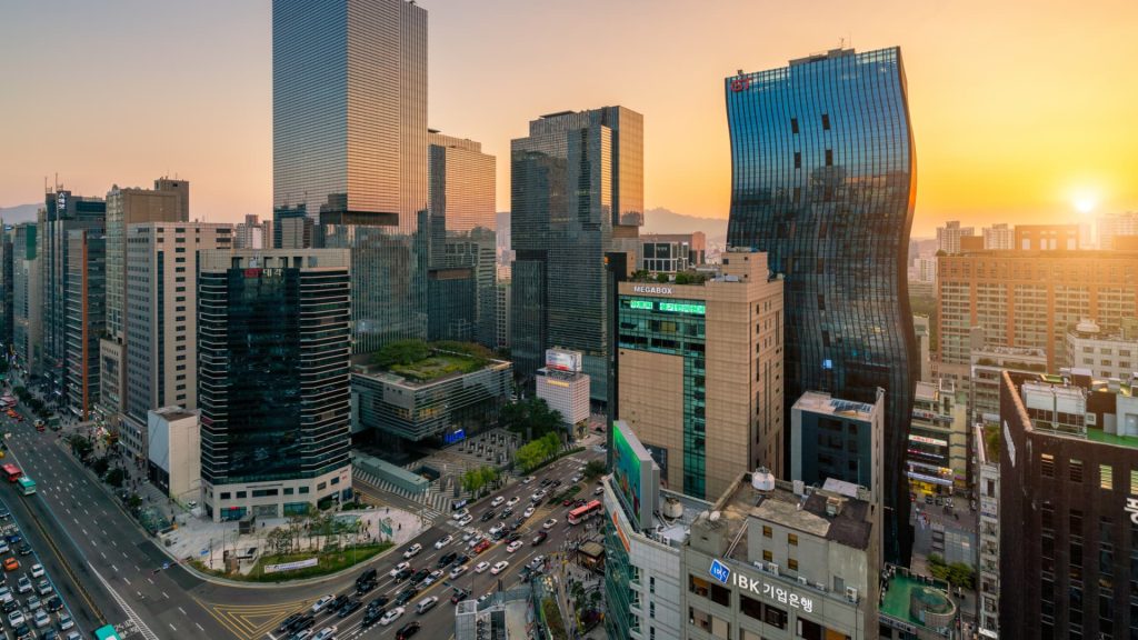 Topix reaches all-time high as Asia-Pacific stocks rise in response to trade deal optimism