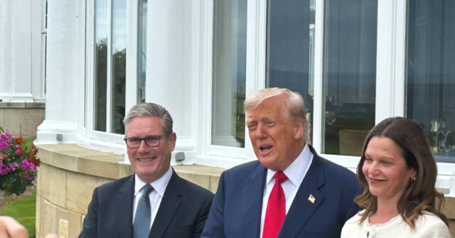 Trump Cautions Starmer Against the 'Error' of Suppressing Truth Social