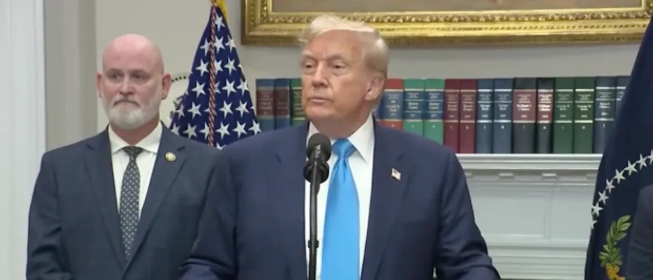 Trump Shows Support for a Ban on Congressional Stock Trading and Calls for an Investigation into Nancy Pelosi