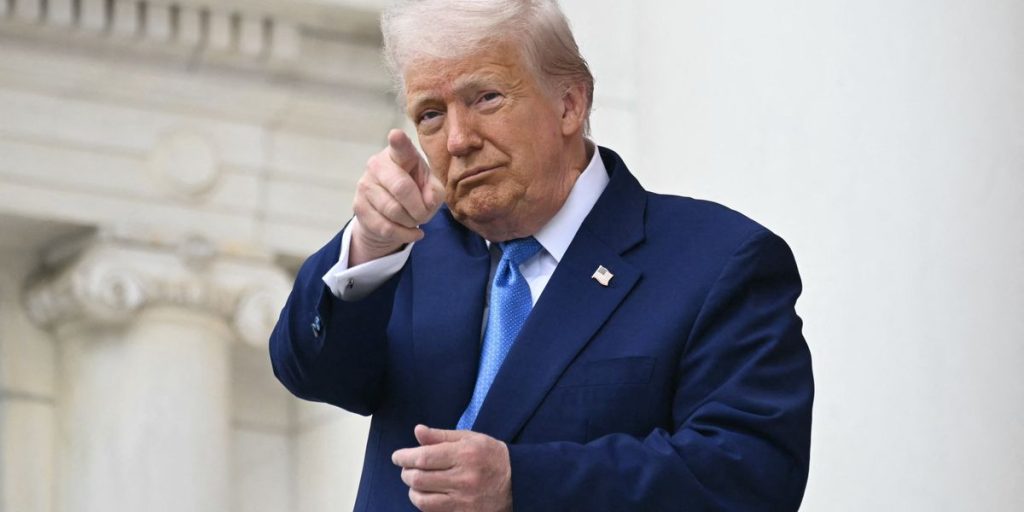 Trump focuses on voting machines in 2026 election effort