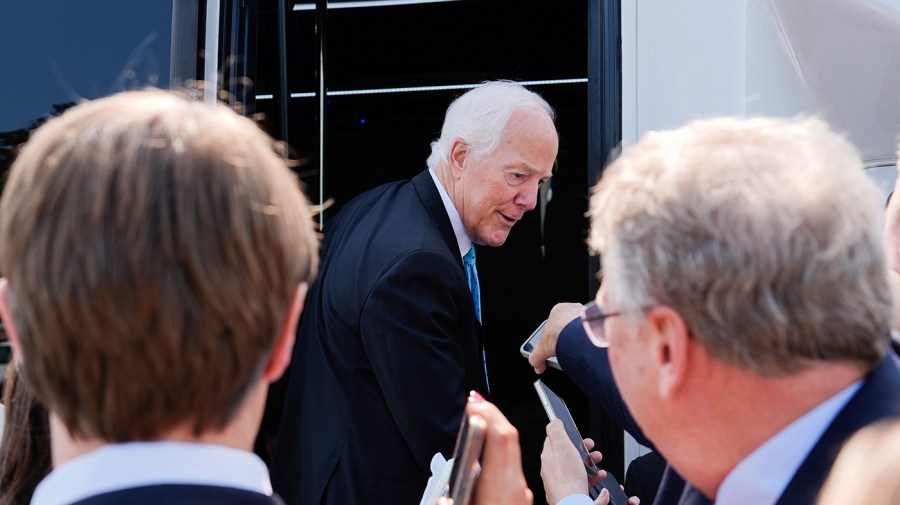 Trump leaves Republicans uncertain about Texas Senate endorsement