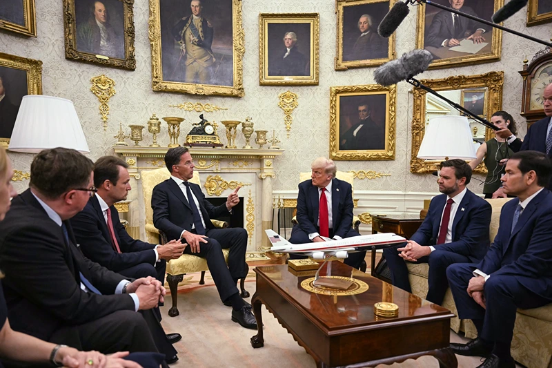 Trump sets a 50-day ultimatum for Putin to establish peace or deal with significant tariffs.