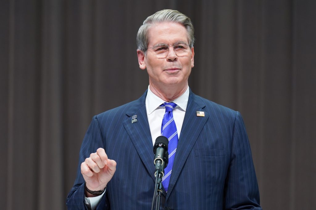 Trump's 'Secret Method' to Privatize Social Security