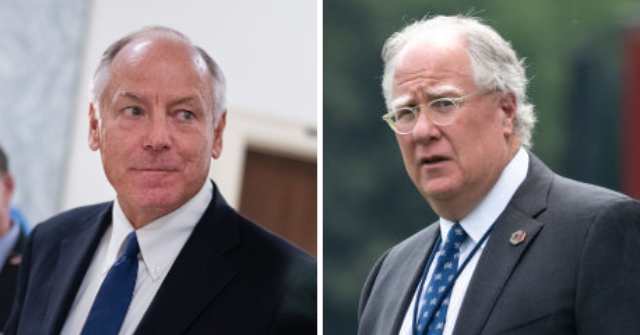 Two Biden Aides Choosing to Appear in Investigation of Concealed Cognitive Decline