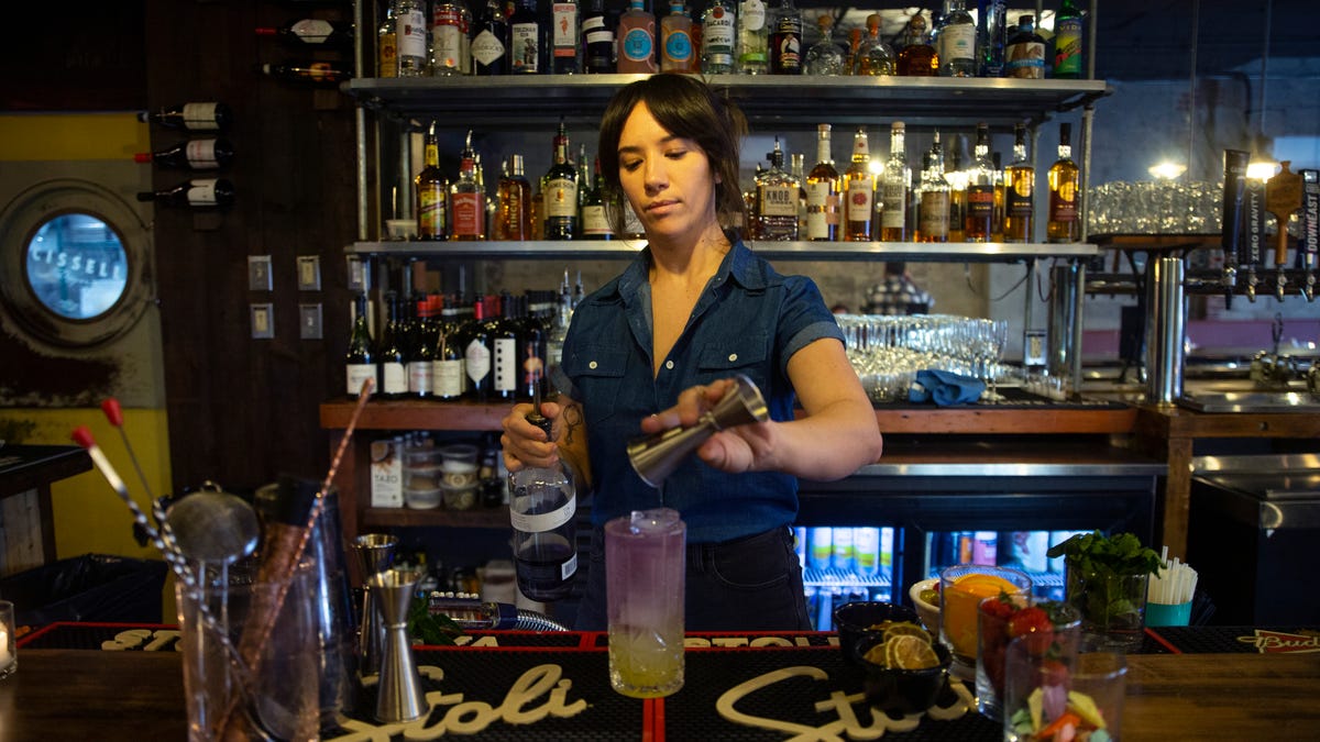 Understanding the no tax on tips policy and its implications for workers in New Jersey: key information to know now