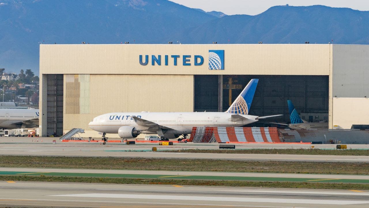 United Airlines experiences increased demand in July, anticipates a solid end to 2025.
