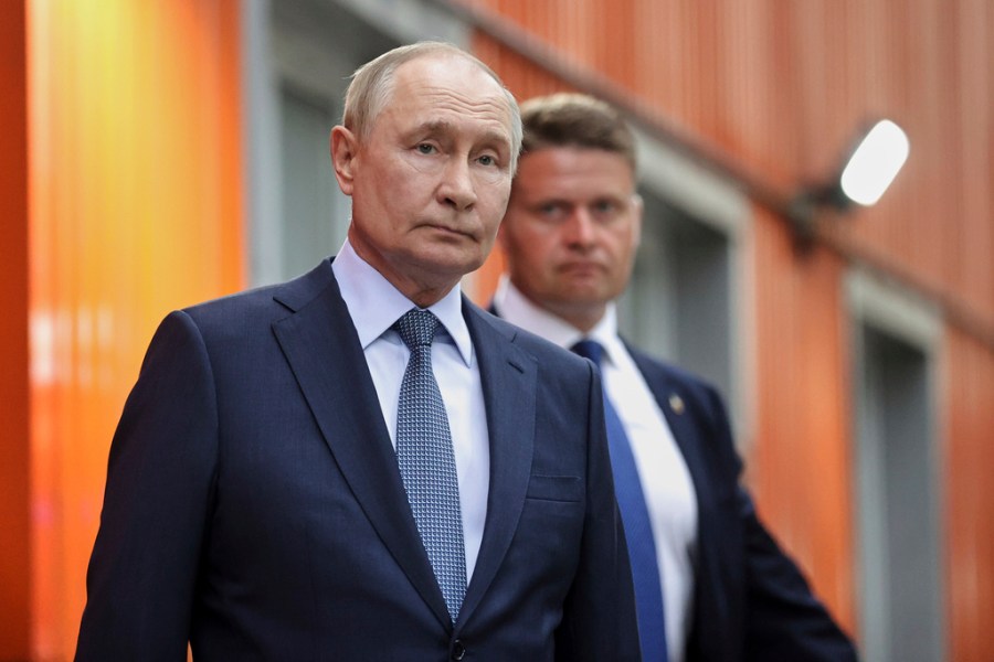 Vladimir Putin's increasing influence in eastern Ukraine