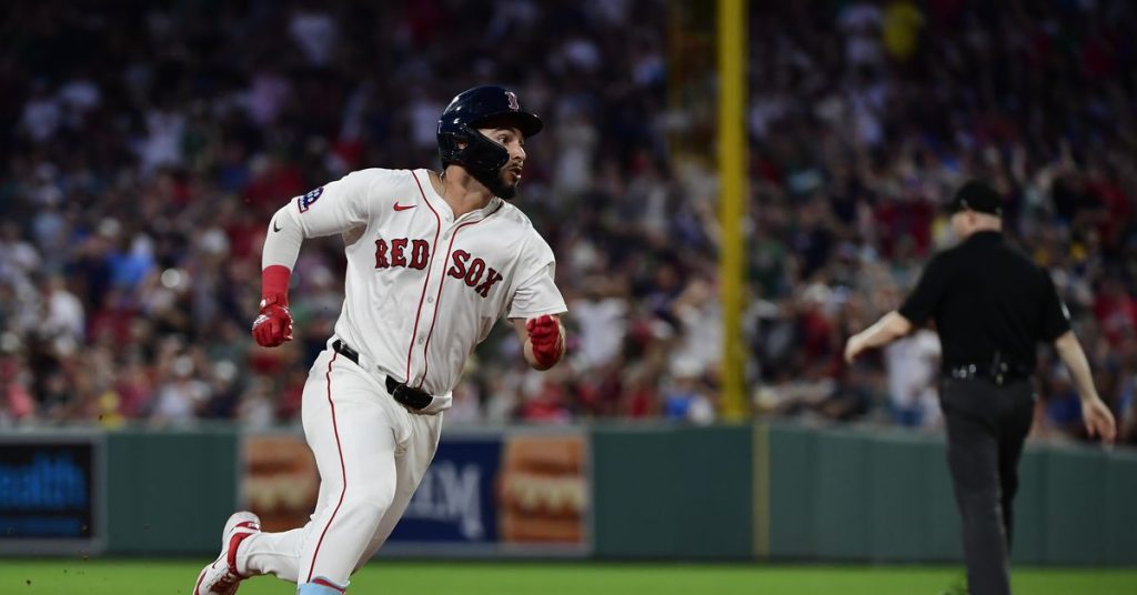 Wilyer Abreu of the Red Sox enters an exclusive MLB group