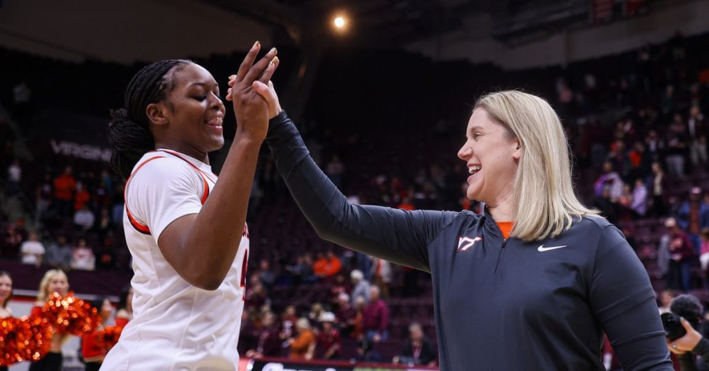 Women’s basketball tournament introduces new selection measure: What is Wins Above Bubble?