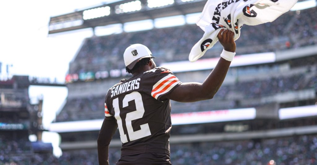 2025 NFL preseason: Teams shifting our views, fantasy surprises, and more