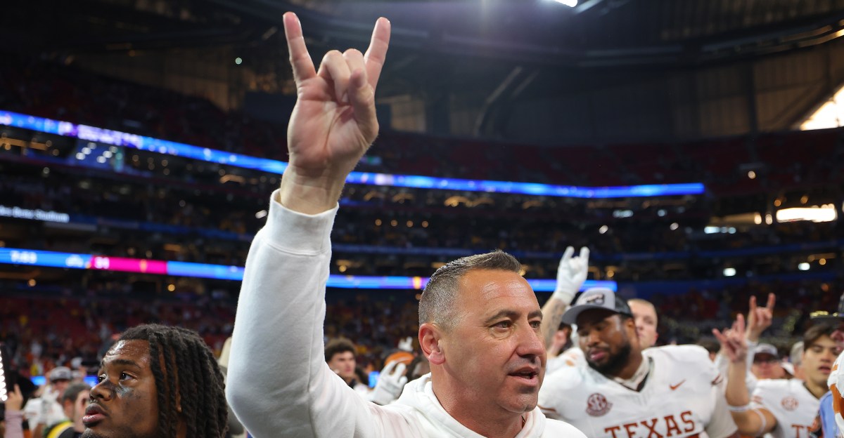 2025 college football rankings: Preseason top 25, featuring Texas and Clemson