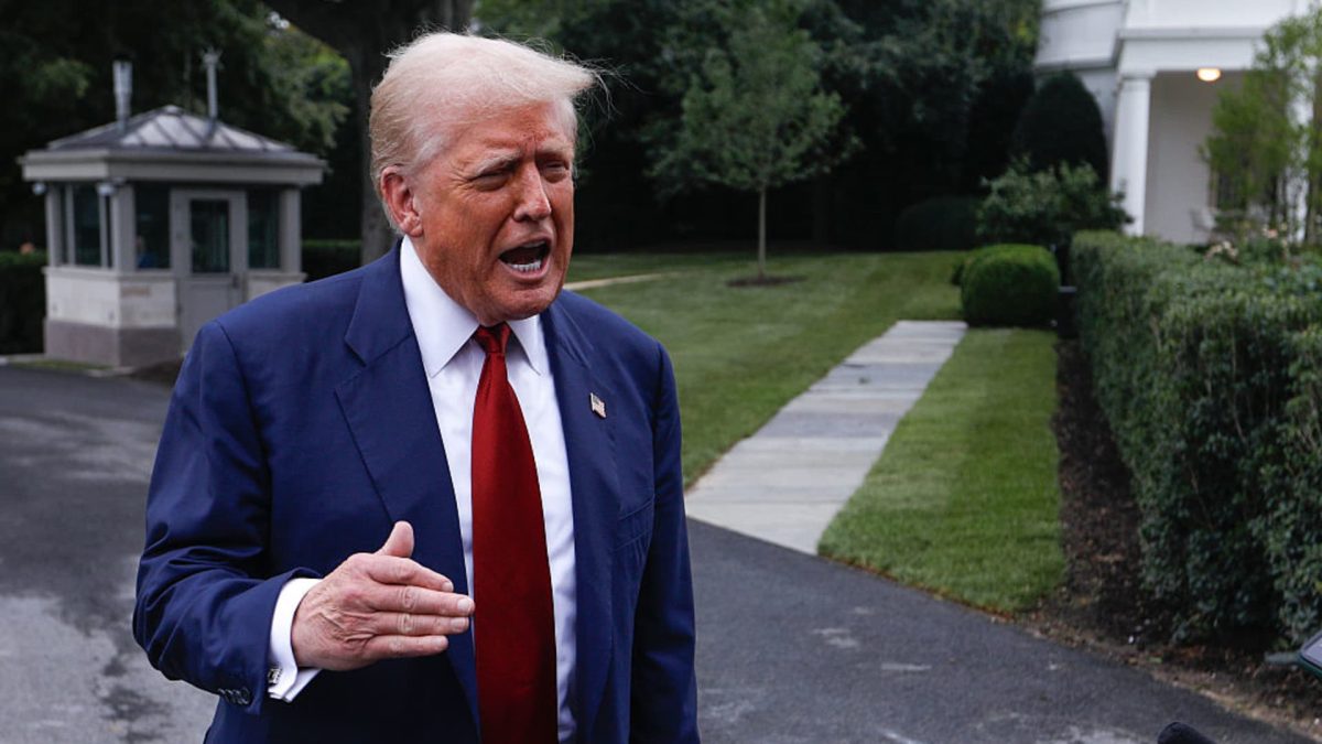 5 essential points to consider before Monday's market opening: Berkshire's concerns about tariffs | Ethereum marks its 10th anniversary | Restaurants welcome spicy flavors