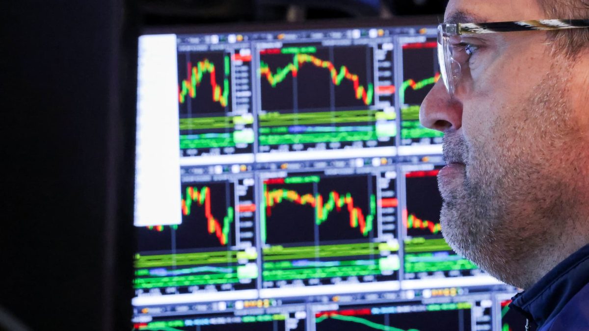 A strategist's approach to balancing high valuations and value.