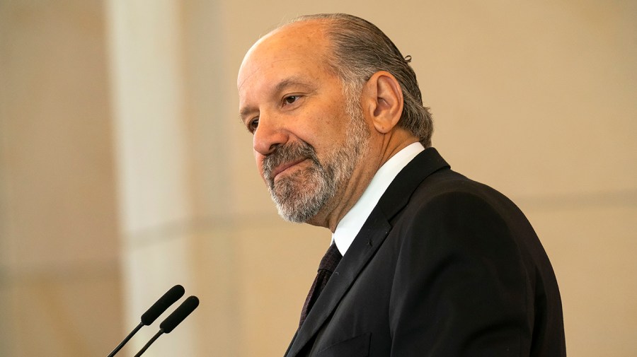 Administration weighing investment in Intel, says Lutnick