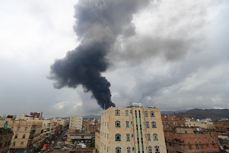 Airstrike in Yemen's capital results in the death of Houthi prime minister