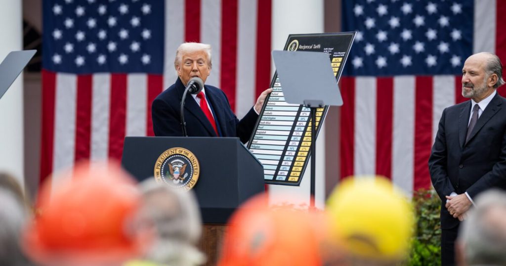 "All tariffs remain in place" – Trump reacts to significant tariff decision