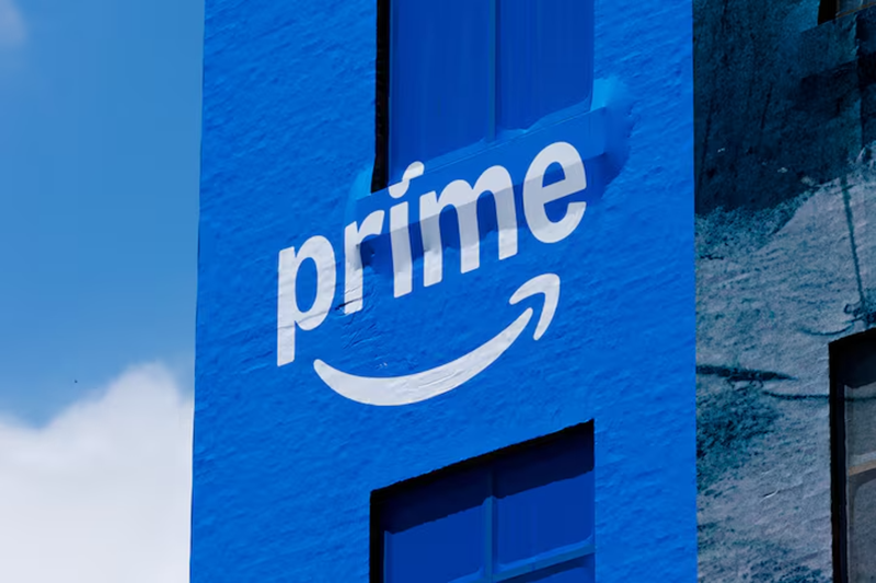 Amazon includes fresh foods in same-day delivery to compete with Instacart and Walmart