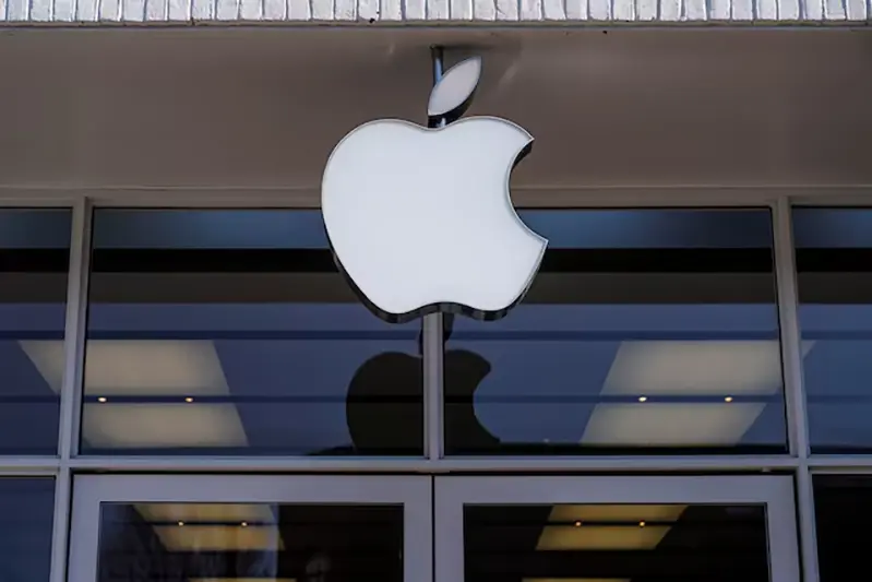Apple will commit $100 billion to manufacturing in the US, according to a White House official.