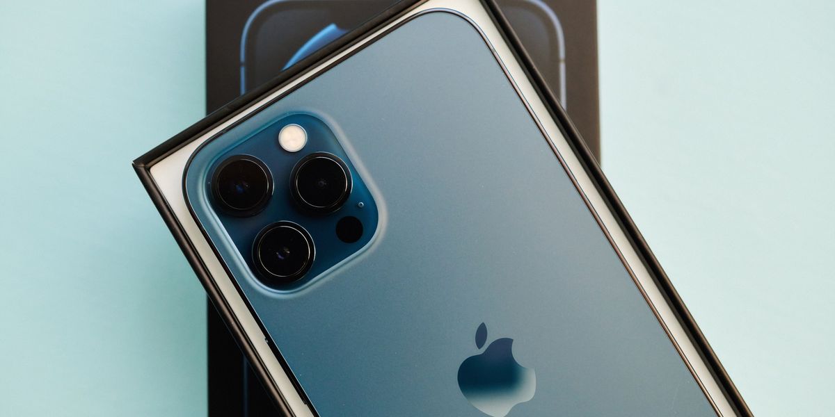 Apple's dominance is hindering the emergence of a phone made in America.