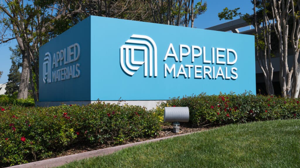 Applied Materials Shares Drop Due to Poor Forecast and Challenges in China