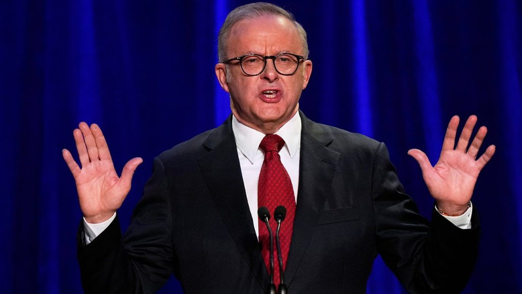 Australia removes Iranian diplomats due to recent antisemitic incidents.