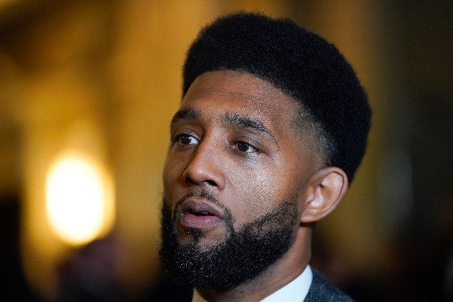 Baltimore mayor: Trump could fight crime by banning AR-15s