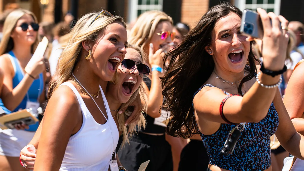 Bama Rush gains popularity on TikTok as Alabama sorority recruitment surges.