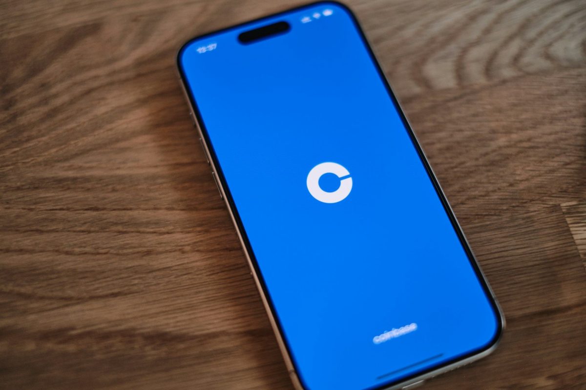 Base Claims Solana's Position in Token Creation as Coinbase's 'SocialFi' Sparks Zora Surge