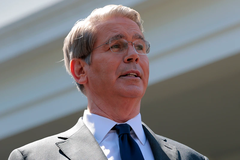 Bessent: Annual U.S. tariff revenue might exceed $500 billion, reducing the deficit