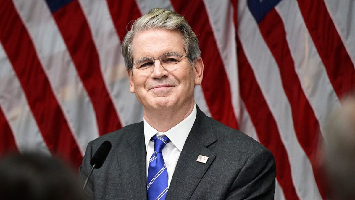 Bessent believes markets expect the Fed to reduce interest rates by the end of the year.