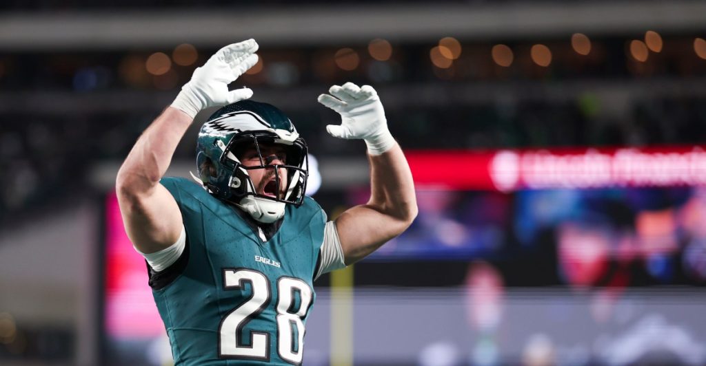 Best 10 backup running backs for 2025 fantasy football