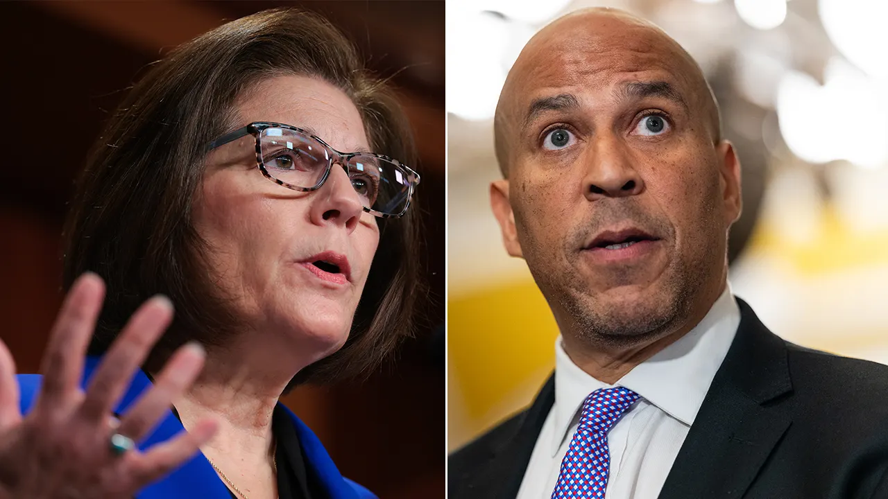 Booker accuses other Democrats of supporting Trump's approach to police reform