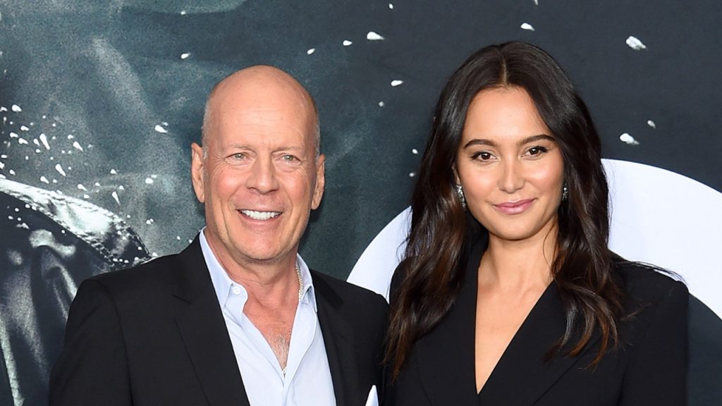 Bruce Willis' wife shares concerning warning signs prior to dementia diagnosis