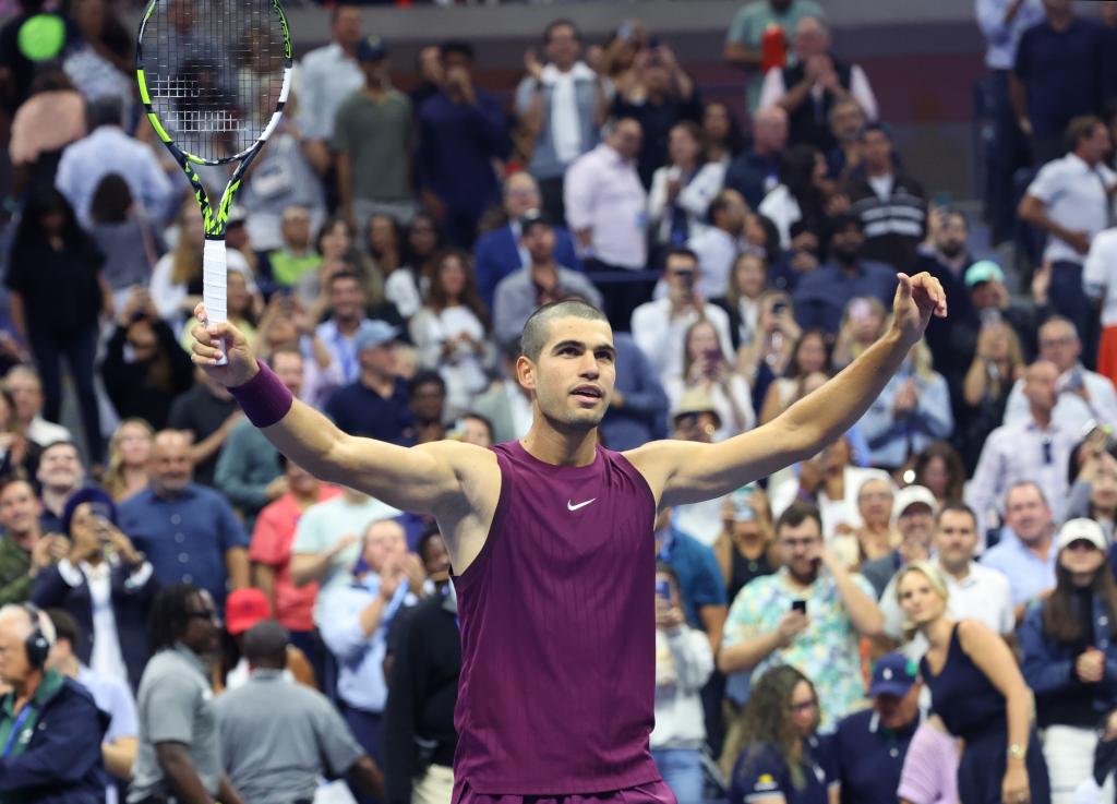 Carlos Alcaraz overcomes a tough US Open experience with a strong victory