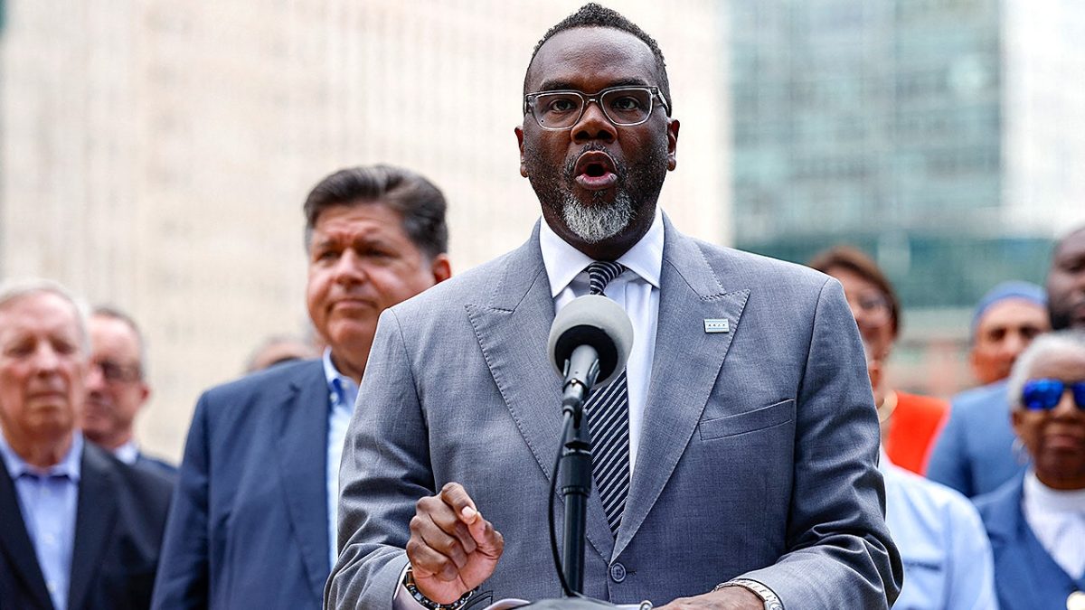 Chicago mayor bans city police from working with National Guard following Trump's threats