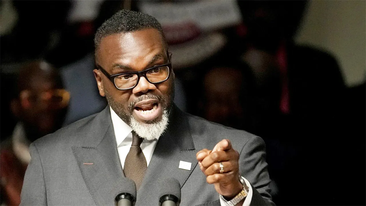 Chicago mayor states undocumented immigrants are eligible for flood assistance regardless of their status