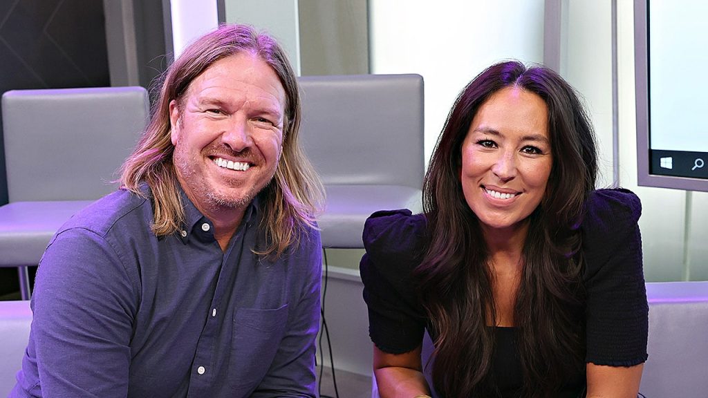 Chip and Joanna Gaines enhance their fitness routine by exercising together.