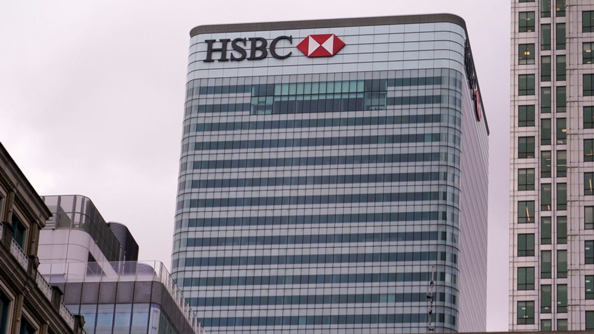 City veteran Kheraj in the running to lead banking giant HSBC