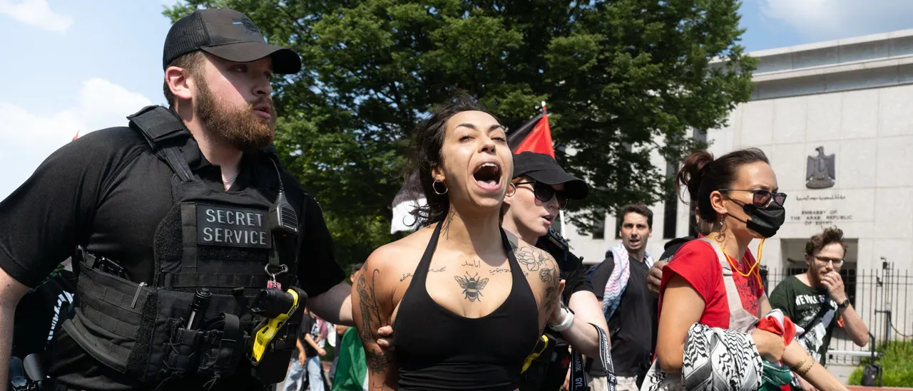 Congress Controlled DC In The 90s — And It Succeeded