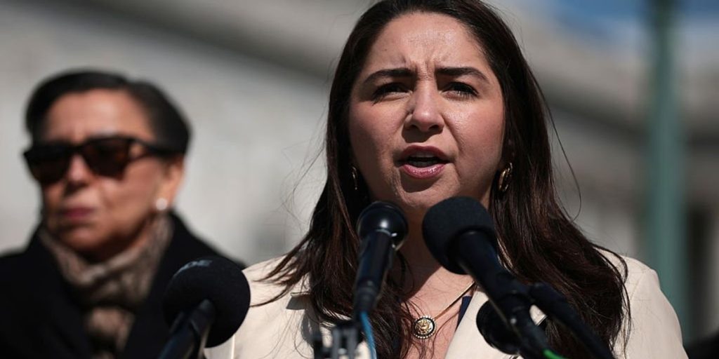 Congresswoman reveals: 'I identify as a proud Guatemalan before being an American'